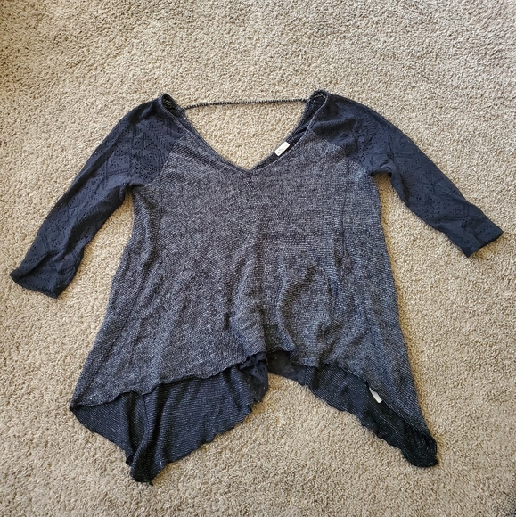 Blouse - Picture 2 of 3